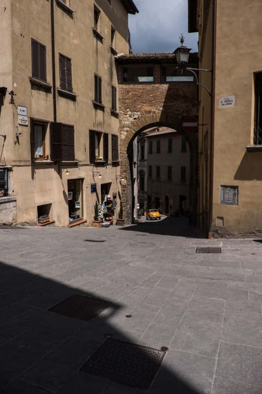 Clicca per l'immagine full size