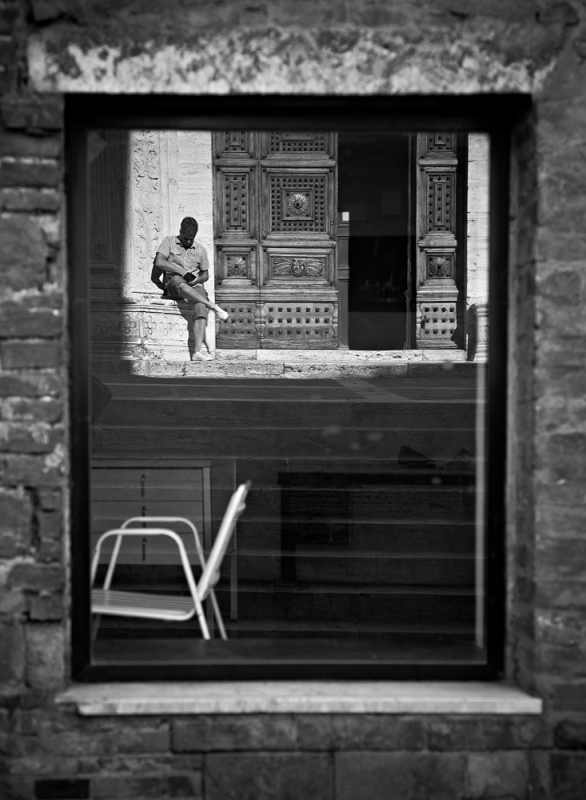 Clicca per l'immagine full size