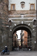 Nome File=lucca_porta.jpg
Dimensione File=319KB
Dimensioni=533x800
Data aggiunta=Dic 06, 2006 lucca_porta.jpg