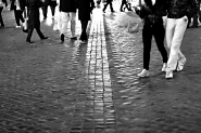 Nome File=people2.jpg
Dimensione File=239KB
Dimensioni=800x533
Data aggiunta=Mag 23, 2007 people2.jpg