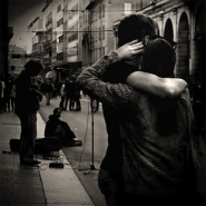 Nome File=music_.jpg
Dimensione File=272KB
Dimensioni=1024x1024
Data aggiunta=Ott 27, 2012 music_.jpg
