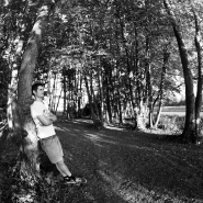 Nome File=nel-bosco.jpg
Dimensione File=343KB
Dimensioni=800x800
Data aggiunta=Mag 16, 2007 nel-bosco.jpg
