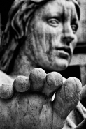 fontana-con-piede.jpg