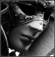 maschera.jpg maschera.jpg
