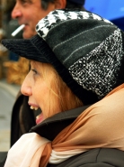 Signora_col.jpg Signora_col.jpg