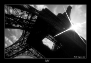 Nome File=eiffel-BW-1.jpg
Dimensione File=178KB
Dimensioni=782x538
Data aggiunta=Set 08, 2007 eiffel-BW-1.jpg