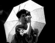 Ombrello-e-fotocamera.jpg Ombrello-e-fotocamera.jpg