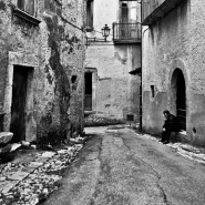 Nome File=in_pensiero.jpg
Dimensione File=191KB
Dimensioni=600x600
Data aggiunta=Apr 27, 2008 in_pensiero.jpg