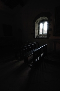 Gargonza---Interno-chiesa.jpg