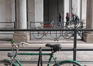Nome File=Via_Palazzo_di_Città ,_porticato.jpg
Dimensione File=450KB
Dimensioni=1024x726
Data aggiunta=Feb 06, 2018 Via_Palazzo_di_Città ,_porticato.jpg