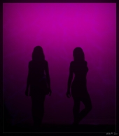 Nome File=bondgirls.jpg
Dimensione File=136KB
Dimensioni=700x800
Data aggiunta=Ott 14, 2008 bondgirls.jpg