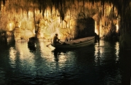Nome File=grotte_del_drago.jpg
Dimensione File=340KB
Dimensioni=790x518
Data aggiunta=Ago 10, 2010 grotte_del_drago.jpg