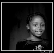 Nome File=1_bernadette_.jpg
Dimensione File=96KB
Dimensioni=778x772
Data aggiunta=Apr 05, 2008 1_bernadette_.jpg