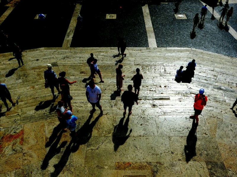 Clicca per l'immagine full size