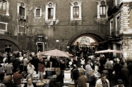Nome File=Pescheria_di_Catania.jpg
Dimensione File=273KB
Dimensioni=1000x663
Data aggiunta=Giu 18, 2008 Pescheria_di_Catania.jpg