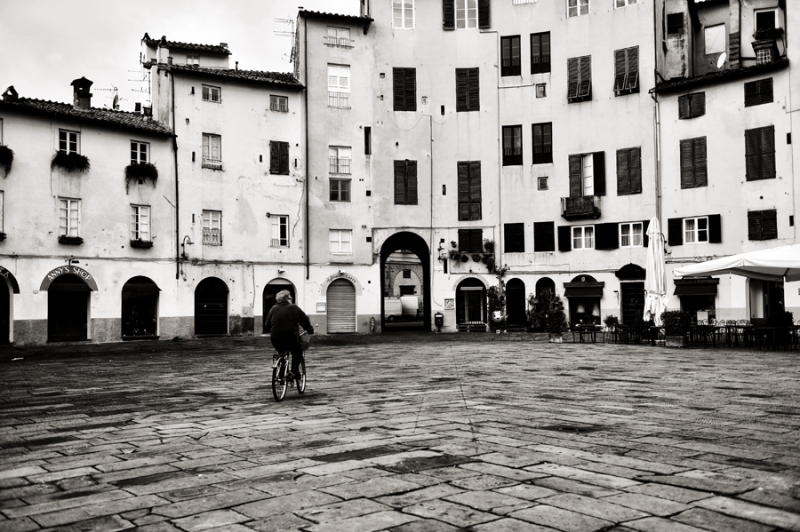 Clicca per l'immagine full size