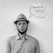 Nome File=Smile.jpg
Dimensione File=446KB
Dimensioni=900x900
Data aggiunta=Giu 03, 2016 Smile.jpg