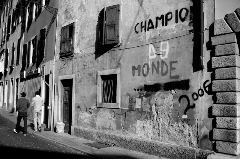Clicca per l'immagine full size
