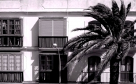 Hotel_CaliforniaBW.JPG