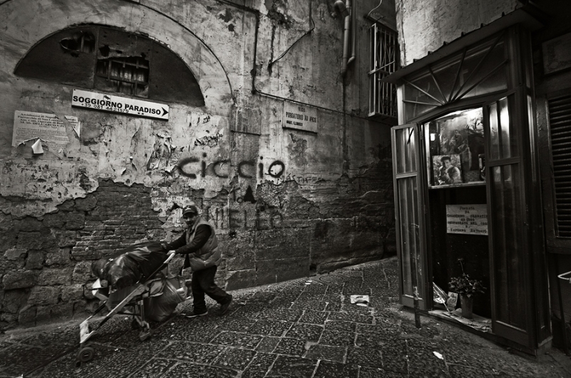 Clicca per l'immagine full size