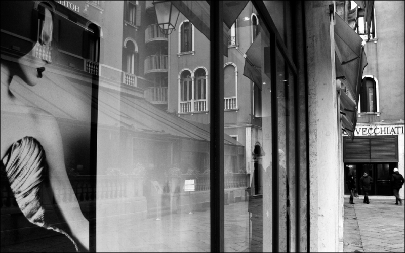 Clicca per l'immagine full size