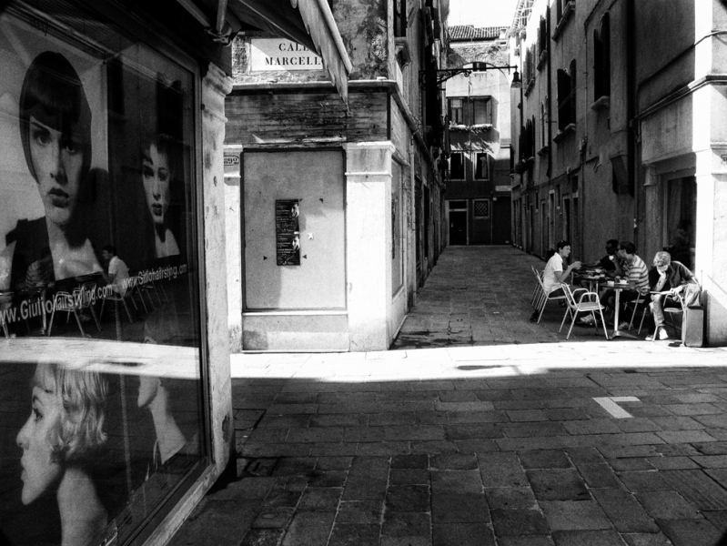 Clicca per l'immagine full size
