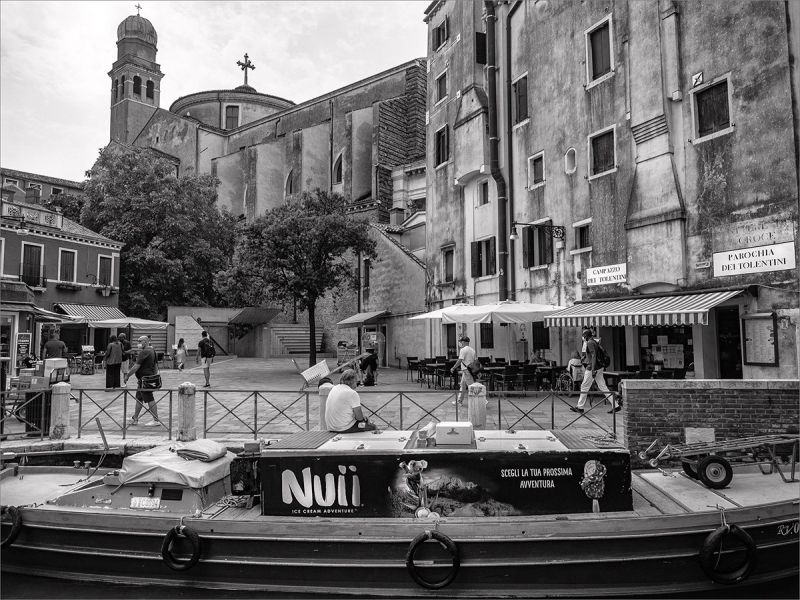 Clicca per l'immagine full size