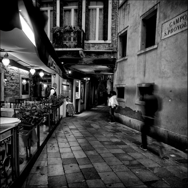 Clicca per l'immagine full size