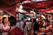 Nome File=mercato.jpg
Dimensione File=384KB
Dimensioni=1024x683
Data aggiunta=Ott 12, 2011 mercato.jpg