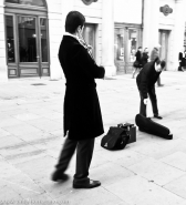 Nome File=VIOLINISTA_IN_PIAZZA.jpg
Dimensione File=338KB
Dimensioni=772x850
Data aggiunta=Gen 03, 2012 VIOLINISTA_IN_PIAZZA.jpg