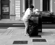 Nome File=differenziata.jpg
Dimensione File=212KB
Dimensioni=900x742
Data aggiunta=Giu 19, 2011 differenziata.jpg