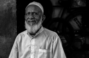 Filename=INDIAN_PORTRAIT.jpg
Filesize=339KB
Dimensions=1000x652
Date added=May 29, 2020 INDIAN_PORTRAIT.jpg