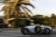 Nome File=MILLE_MIGLIA.jpg
Dimensione File=356KB
Dimensioni=900x599
Data aggiunta=Lug 03, 2024 MILLE_MIGLIA.jpg