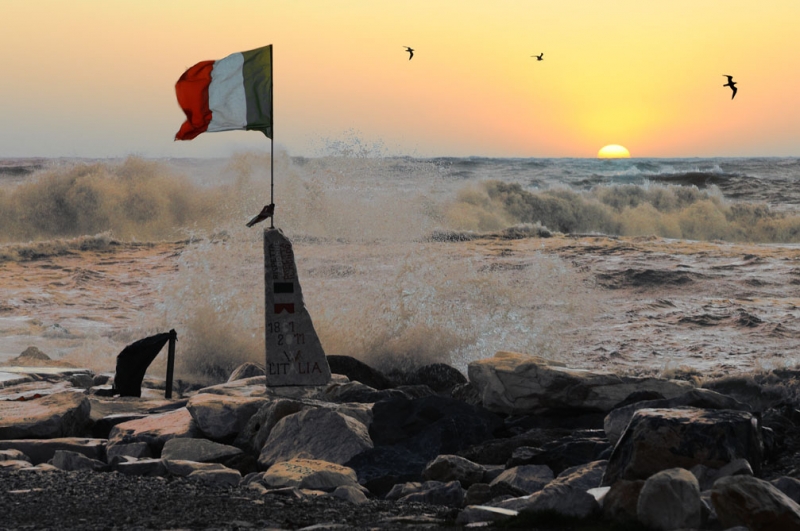 Clicca per l'immagine full size