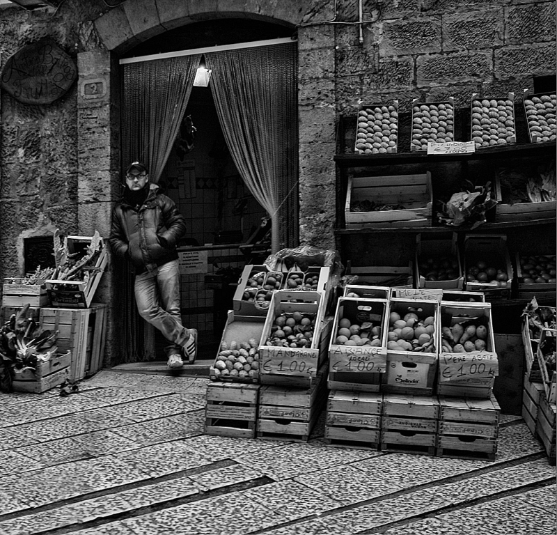 Clicca per l'immagine full size