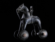 ©_Saro_Di_Bartolo_8798d5ta_1200mm_Ancient_Bronze_Horse___Rider_on_Wheels.jpg
