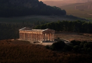 ©_Saro_Di_Bartolo_Segesta_Sicilia_Sicily_temple_tempio_160c2b_1024cm.jpg