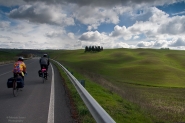 Biking-in-Val-D_Orcia.jpg