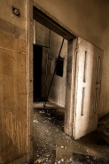 Nome File=a-door-to-hell.jpg
Dimensione File=248KB
Dimensioni=533x800
Data aggiunta=Mar 17, 2010 a-door-to-hell.jpg
