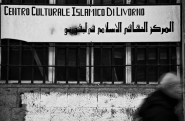 Nome File=Centro_Islamico_(uomo)_BW_MM.jpg
Dimensione File=376KB
Dimensioni=930x609
Data aggiunta=Mar 03, 2010 Centro_Islamico_(uomo)_BW_MM.jpg