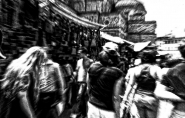 Nome File=Folla_1_FirenzeTonalContrast-highBW-fresco_MM.jpg
Dimensione File=317KB
Dimensioni=1000x641
Data aggiunta=Mag 27, 2010 Folla_1_FirenzeTonalContrast-highBW-fresco_MM.jpg