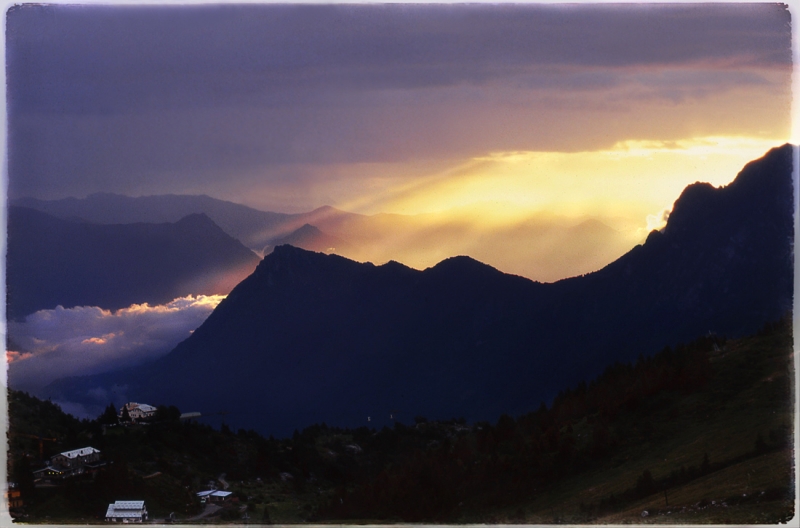 Clicca per l'immagine full size