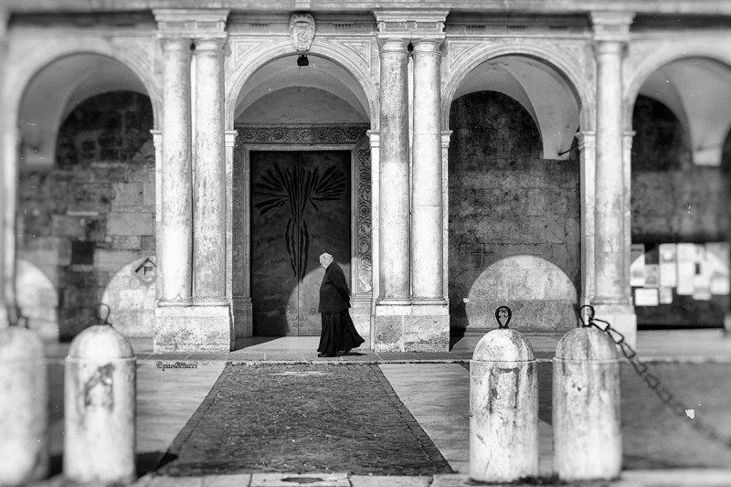 Clicca per l'immagine full size