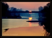 Nome File=tramonto_dall_idroviarrid.JPG
Dimensione File=126KB
Dimensioni=800x588
Data aggiunta=Gen 08, 2011 tramonto_dall_idroviarrid.JPG