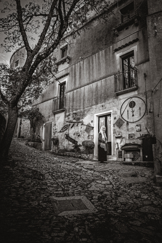 Clicca per l'immagine full size
