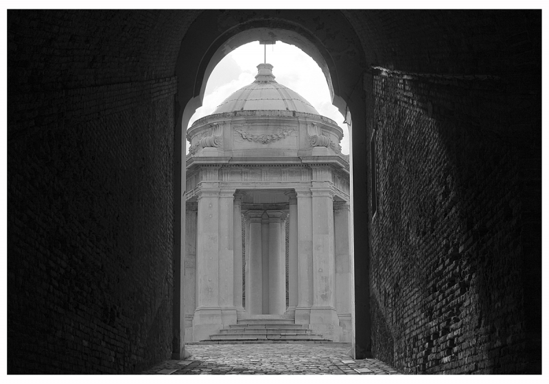 Clicca per l'immagine full size