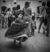 Nome File=mm_2014_06_07_DSC_0211_dancing_girl.jpg
Dimensione File=262KB
Dimensioni=1158x1200
Data aggiunta=Giu 09, 2014 mm_2014_06_07_DSC_0211_dancing_girl.jpg