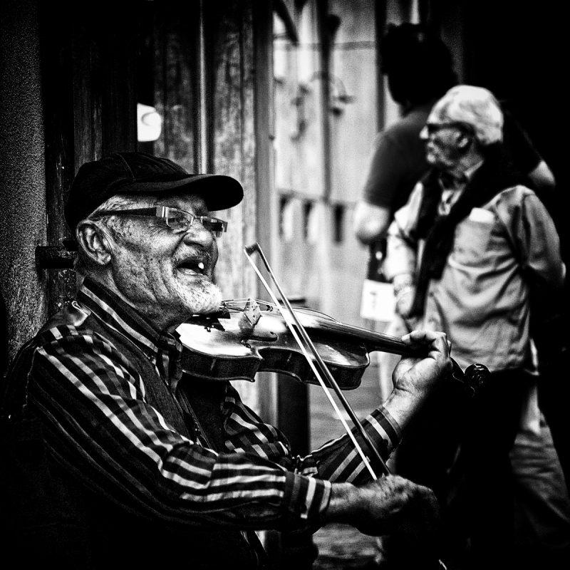 Clicca per l'immagine full size