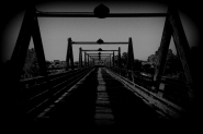 Nome File=on-bridge.jpg
Dimensione File=177KB
Dimensioni=1024x686
Data aggiunta=Ago 02, 2011 on-bridge.jpg