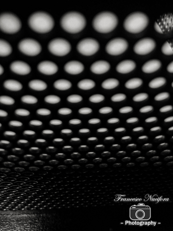 Clicca per l'immagine full size